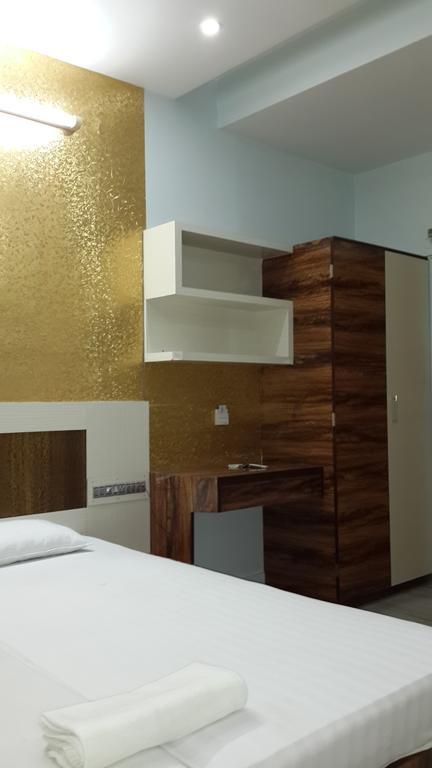 Hotel Rupasi Bangla Kalkutta Zimmer foto